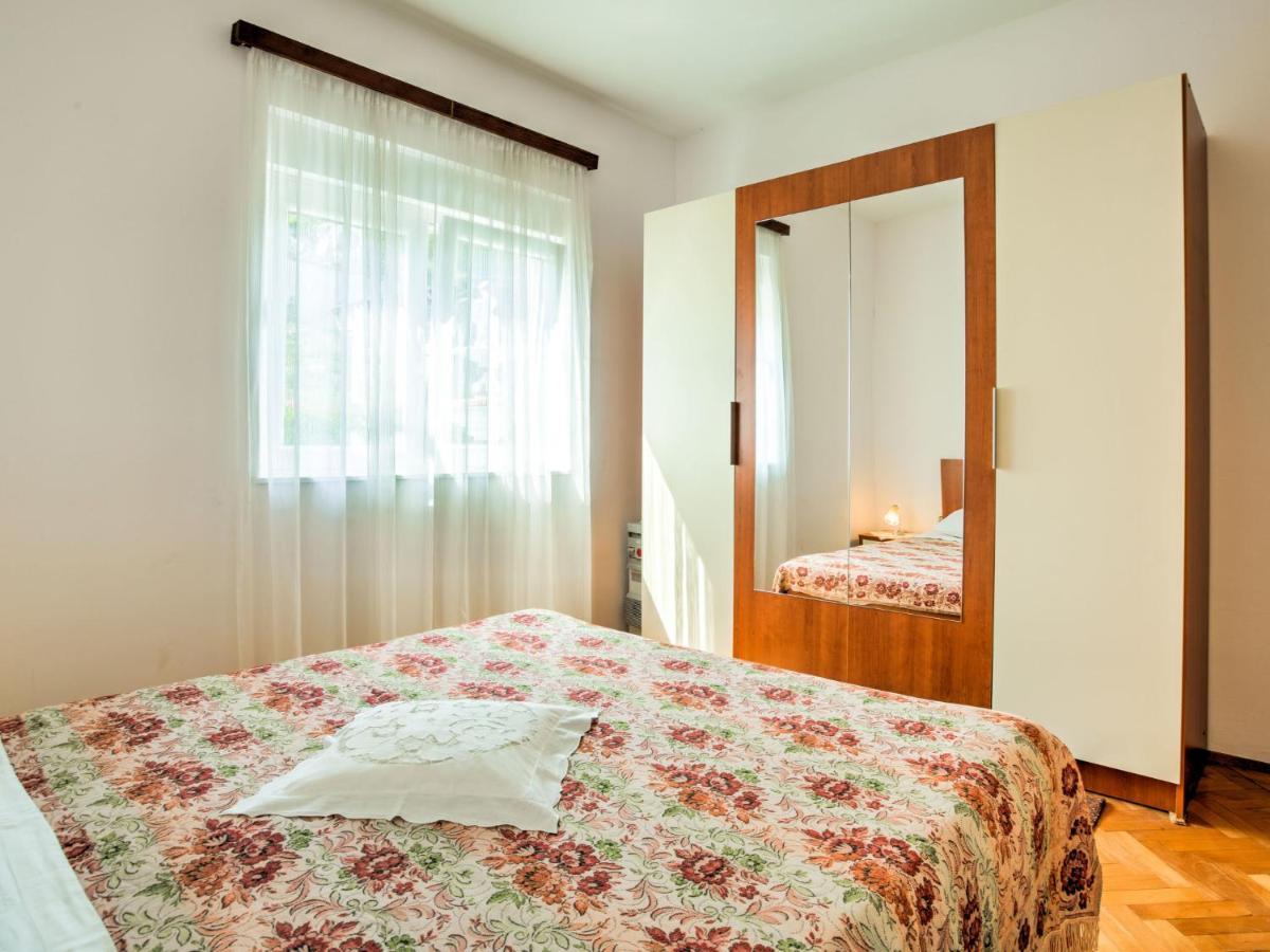 Apartment Josip By Interhome Медвея Екстериор снимка